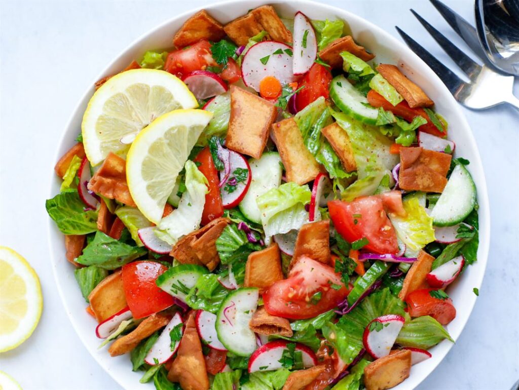 lebanese fattoush salad dish