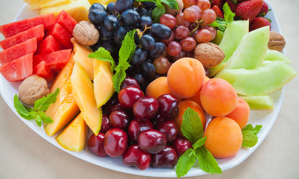 lebanese parents lot of fruits