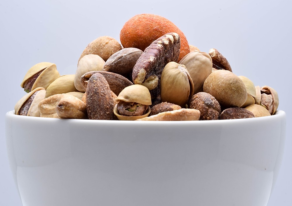 lebanese dyafe makhluta mixed nuts