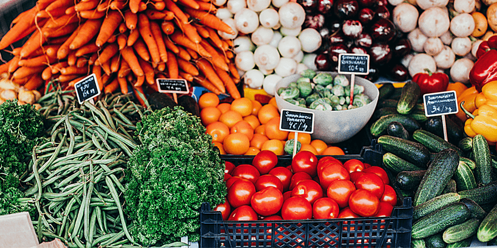 lebanese necessities survival kit  vegetables fruits