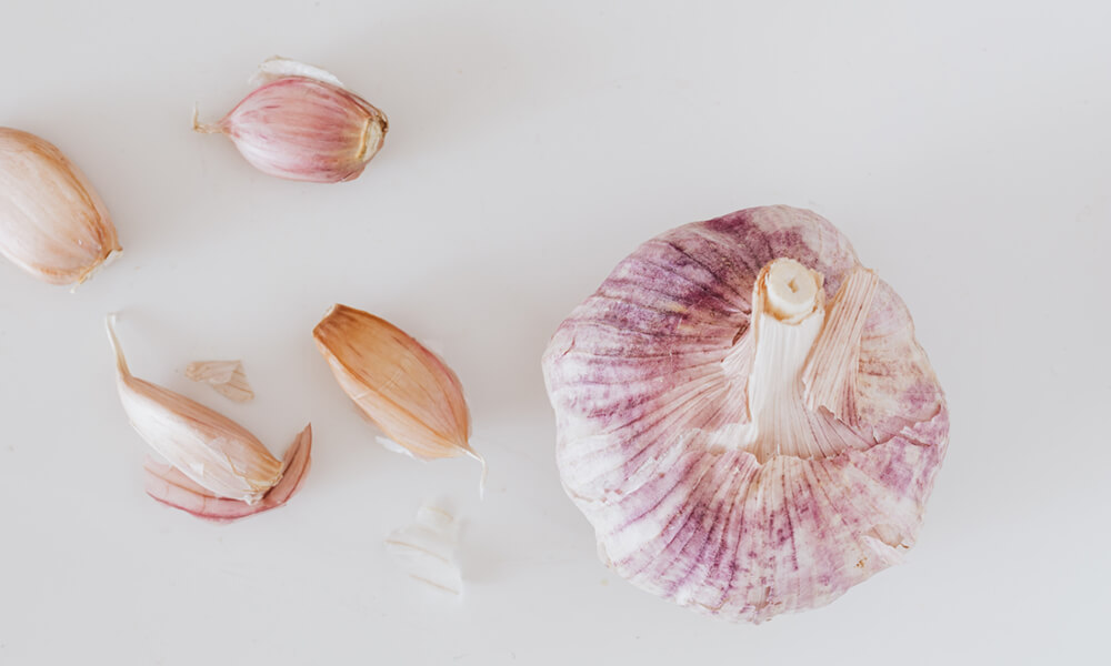 Garlidoux, A Lebanese Garlic Paste Without Garlic Breath - vibelb